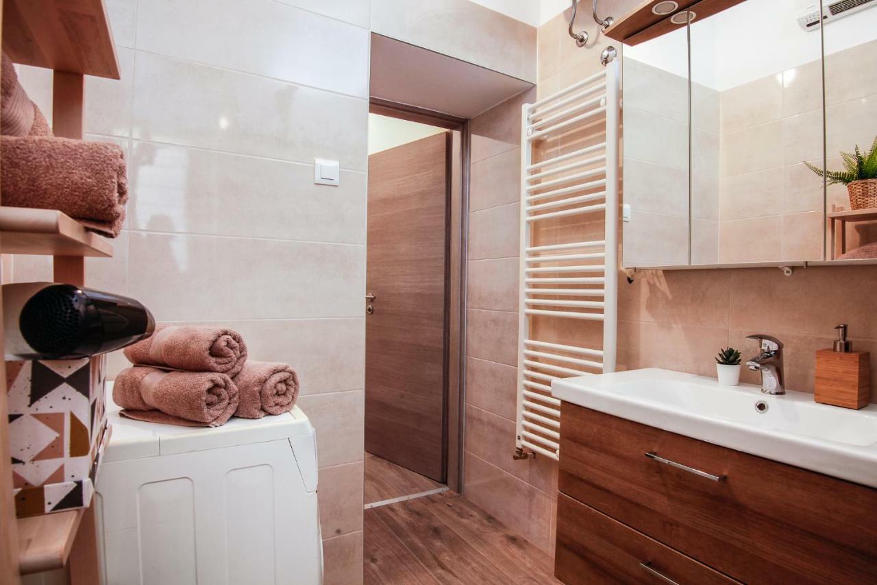 Apartment Kensi*** Пула Екстериор снимка