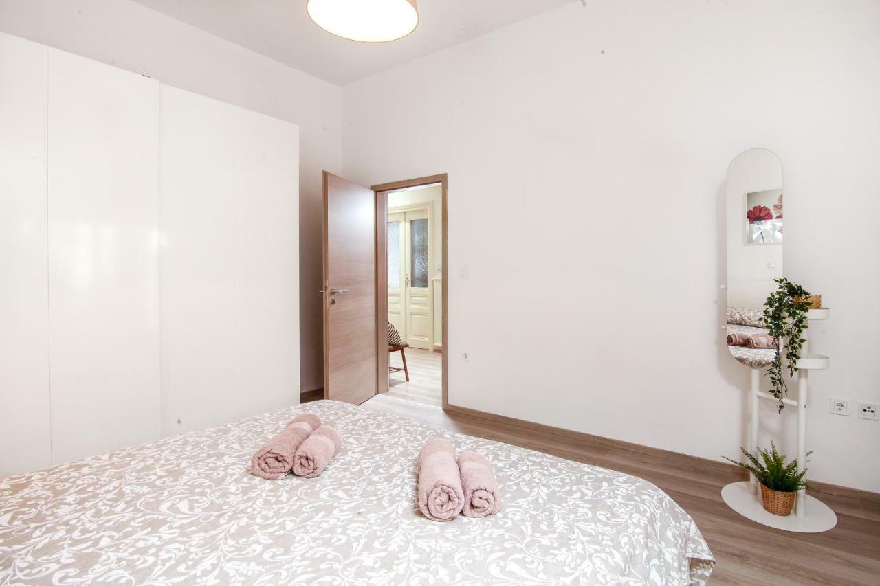 Apartment Kensi*** Пула Екстериор снимка